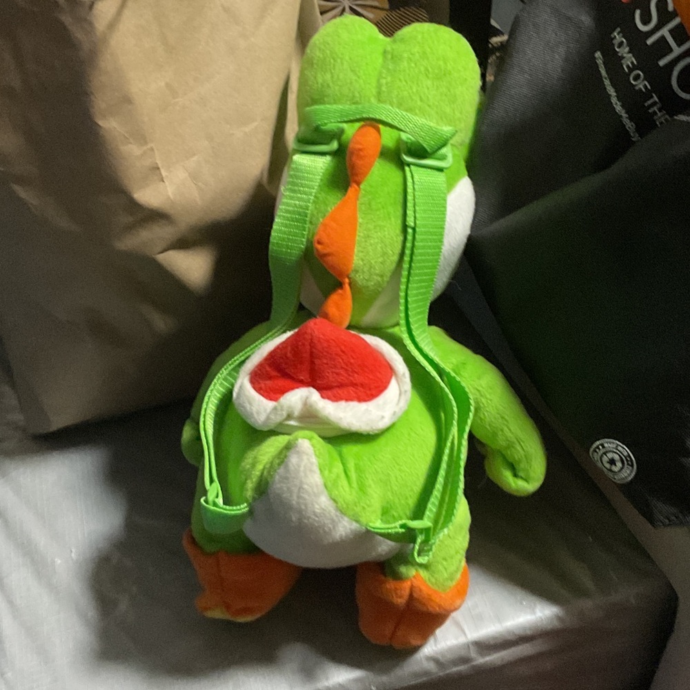 Yoshi Backpack - Picture 2 of 3